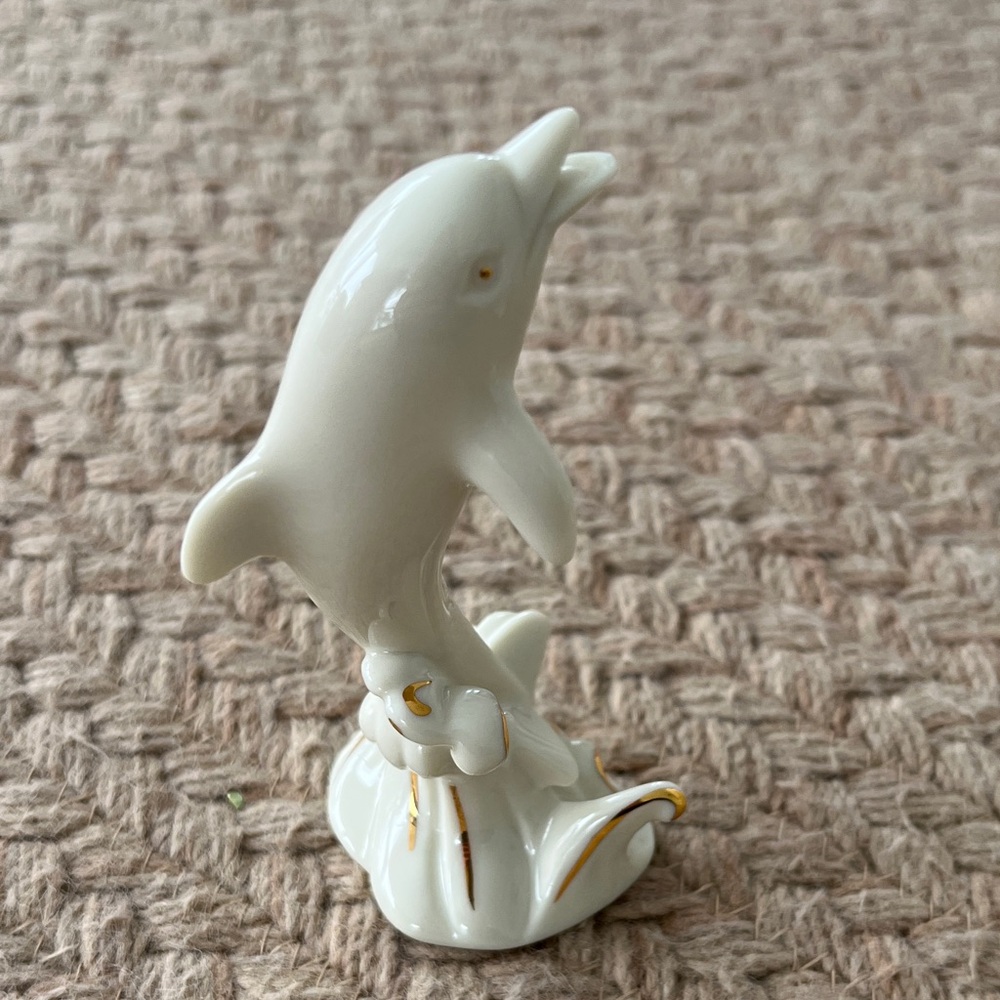 Lenox Cream and Gold Dolphin Sculpture - Picture 2 of 10